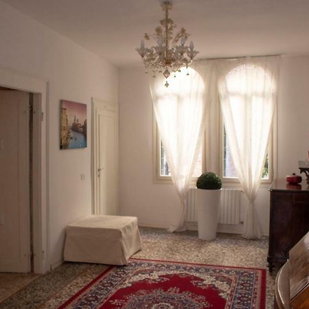 Porta Orientalis Venice Luaran gambar